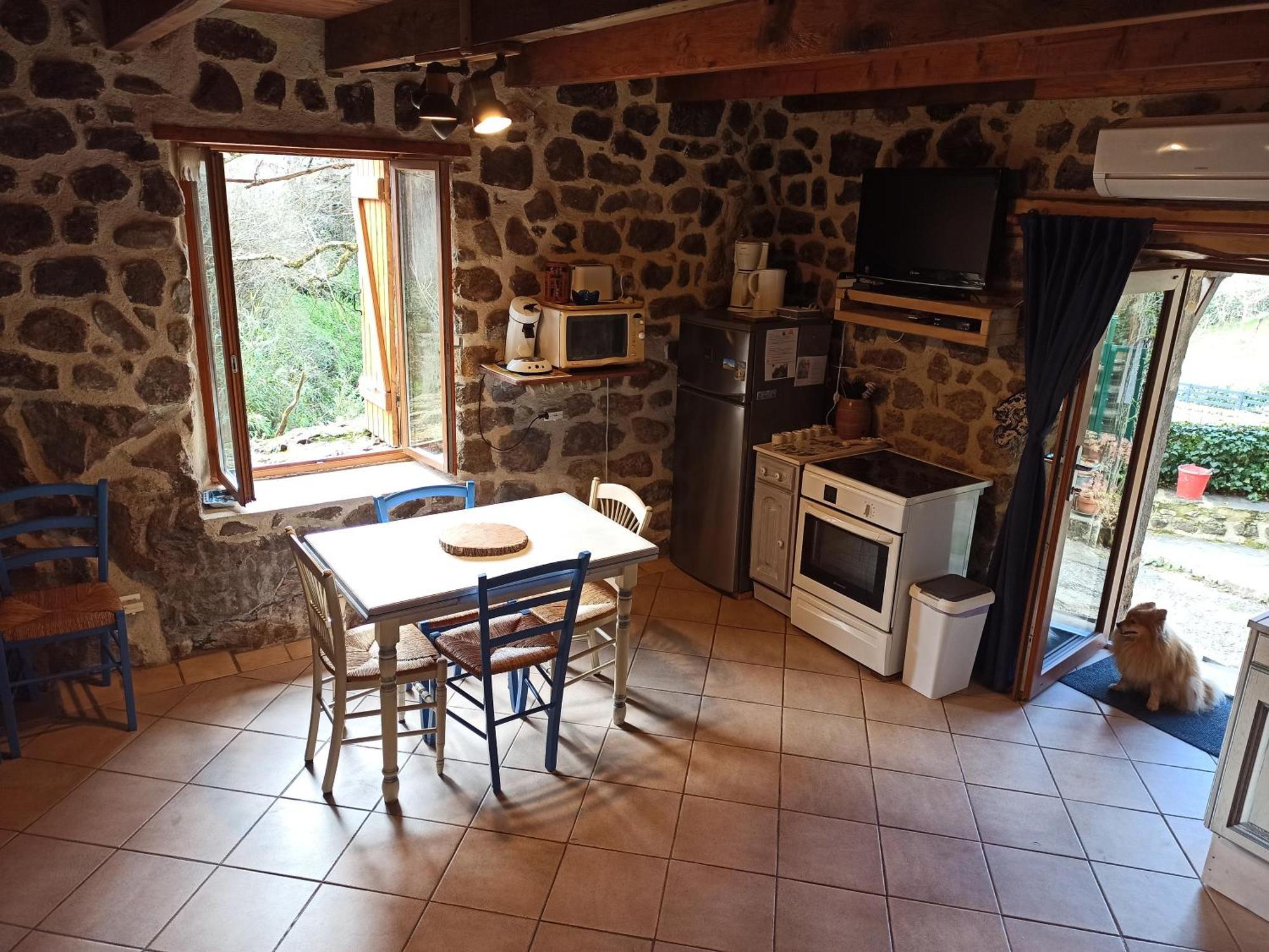 Gite Le Rocher Du Chateau De Retourtour Lamastre Buitenkant foto